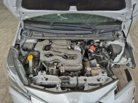 Toyota Yaris 1.i comfort - 2750 € / 5378.53 лв. - 16780235 8 | Car24.bg Toyota Yaris 1.i comfort - 2750 € / 5378.53 лв. - 16780235 8