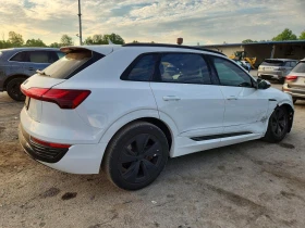 Audi Q8 E-ТRON quattro Premium * CARFAX * AВТОКРЕДИТ - 24000 € - 19583667 3 | Car24.bg Audi Q8 E-ТRON quattro Premium * CARFAX * AВТОКРЕДИТ - 24000 € - 19583667 3