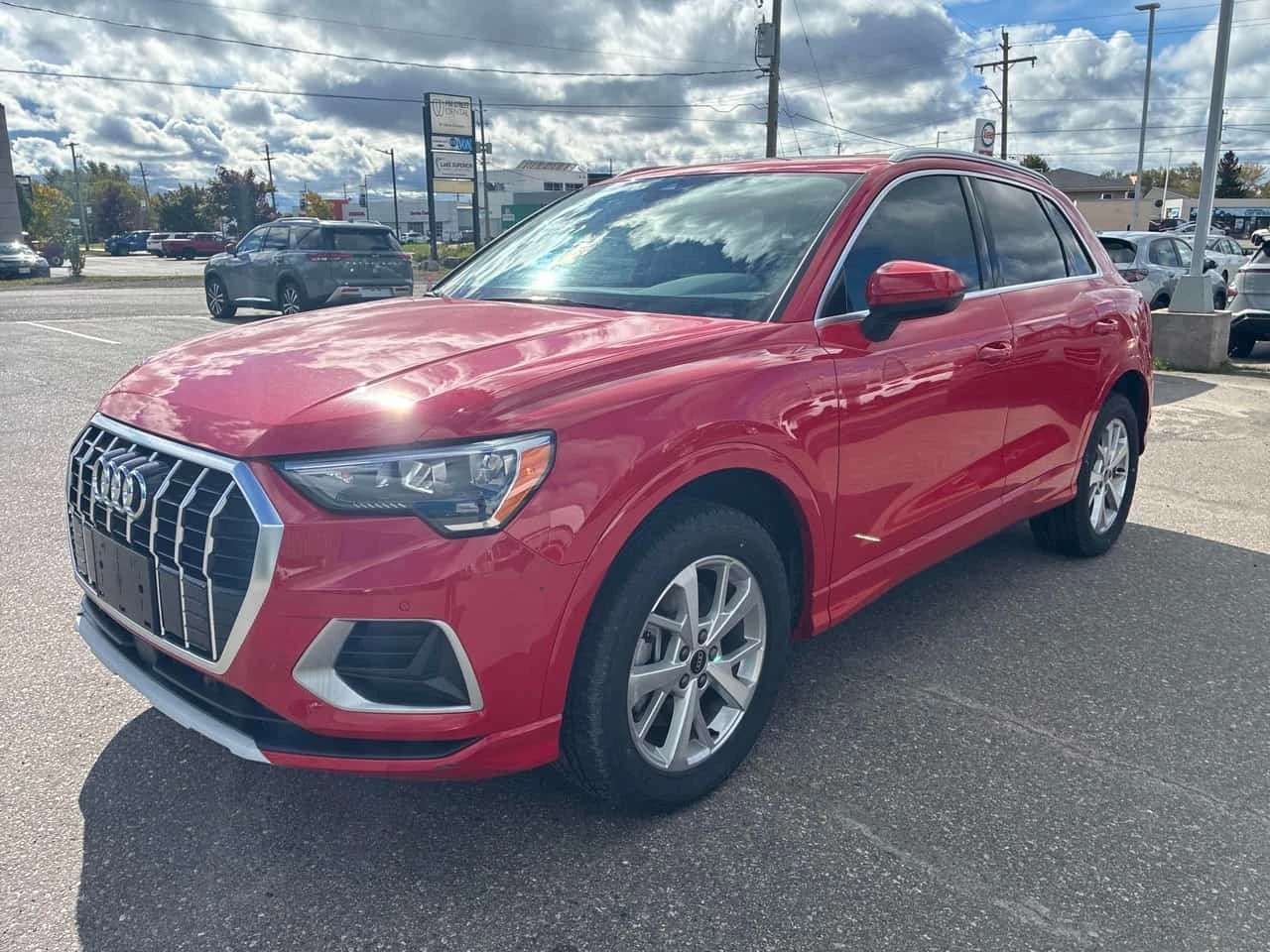 Audi Q3 * Progressiv * CARFAX * ОПЦИЯ ЗА ФИНАНСИРАНЕ | Auto.bg — изображение 1 Audi Q3 * Progressiv * CARFAX * ОПЦИЯ ЗА ФИНАНСИРАНЕ | Auto.bg — изображение 1