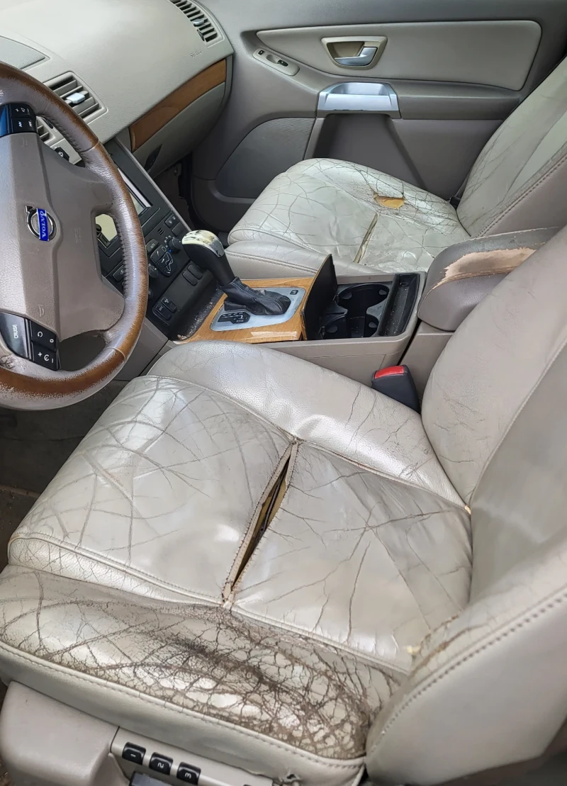 Volvo Xc90 - 2500 € / 4889.57 лв. - 29952532 1 | Car24.bg Volvo Xc90 - 2500 € / 4889.57 лв. - 29952532 1