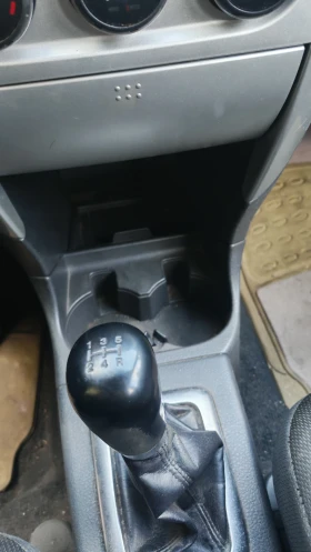 Suzuki Liana undefined | Auto.bg — изображение 5 Suzuki Liana undefined | Auto.bg — изображение 5