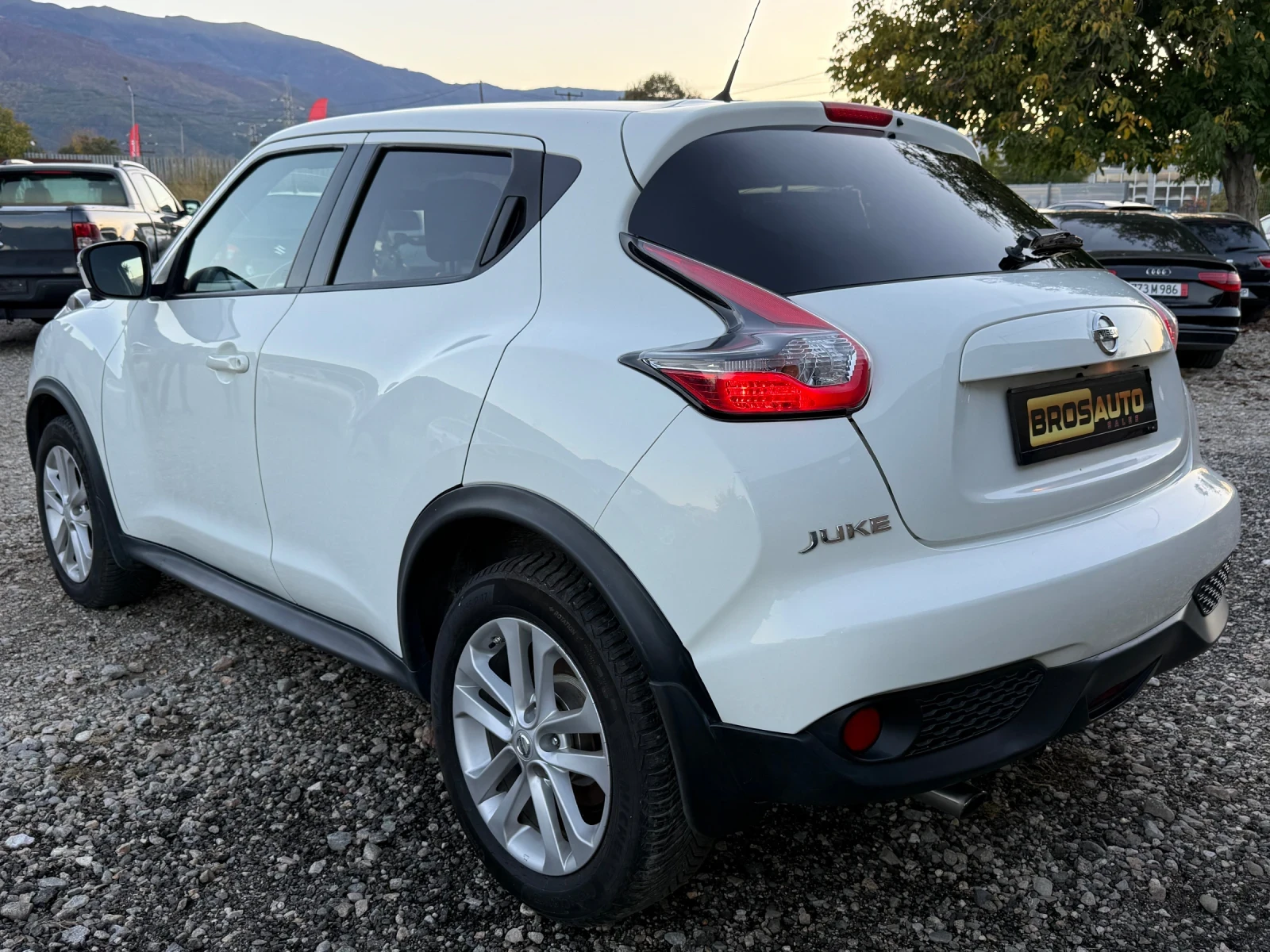 Nissan Juke 1.2I DIG-T/360/NAVI - изображение 3 | Auto.bg Nissan Juke 1.2I DIG-T/360/NAVI - изображение 3