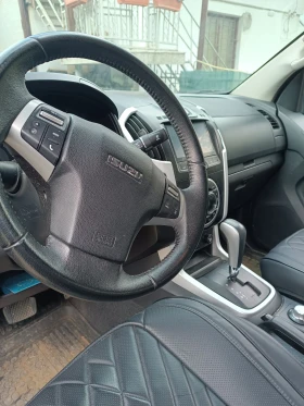 Isuzu D-max undefined | Auto.bg — изображение 7 Isuzu D-max undefined | Auto.bg — изображение 7