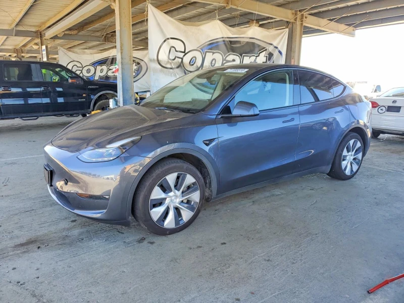 Tesla Model Y * LONG* RANGE* AWD* - 21000 € - 23736119 1 | Car24.bg Tesla Model Y * LONG* RANGE* AWD* - 21000 € - 23736119 1