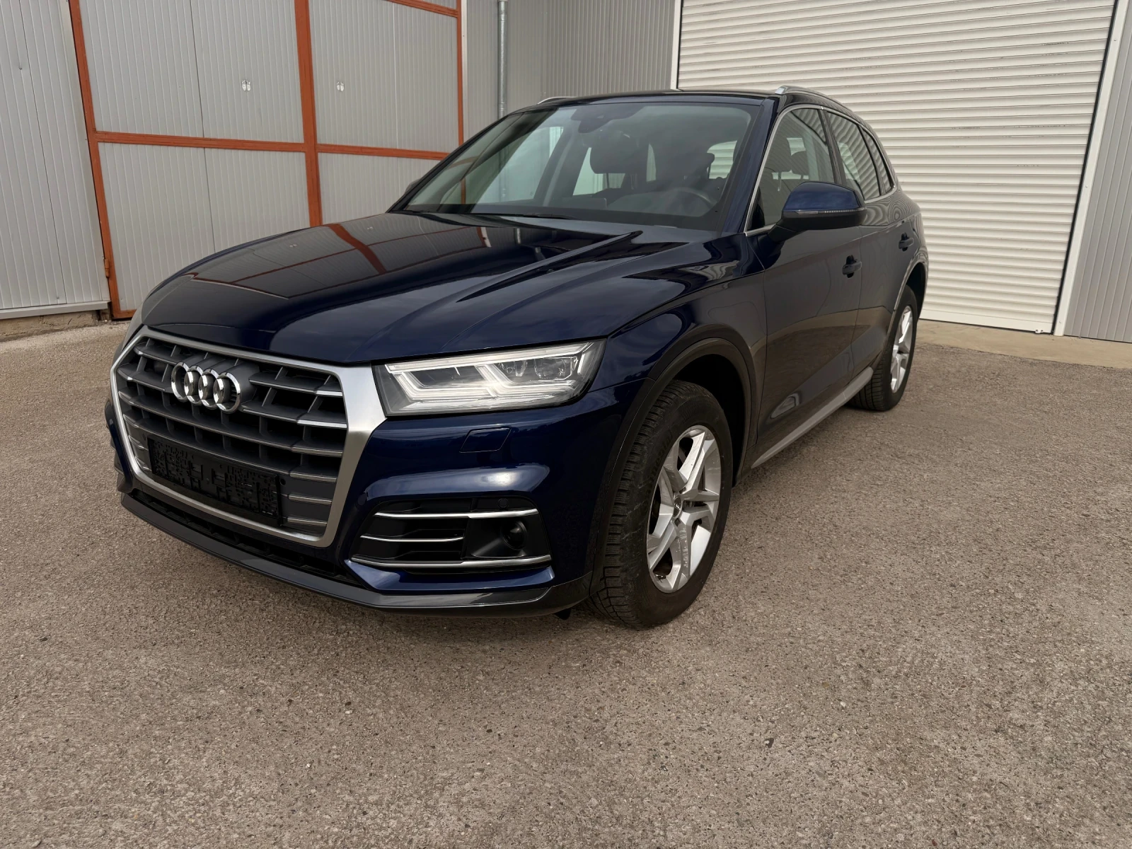 Audi Q5  2.0 TDI, 80000 км , Quattro 4x4  - изображение 3 | Auto.bg Audi Q5  2.0 TDI, 80000 км , Quattro 4x4  - изображение 3