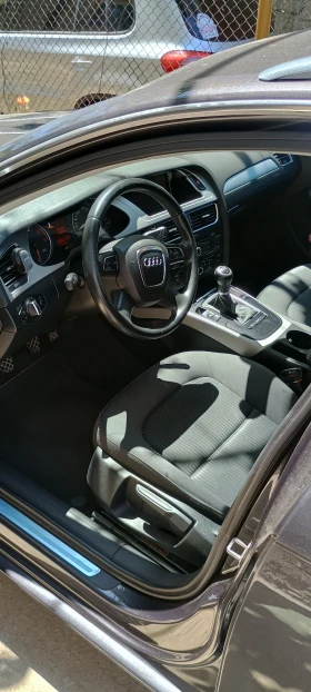 Audi A4 2.0 143к.с. - 6000 € / 11734.98 лв. - 65925375 3 | Car24.bg Audi A4 2.0 143к.с. - 6000 € / 11734.98 лв. - 65925375 3