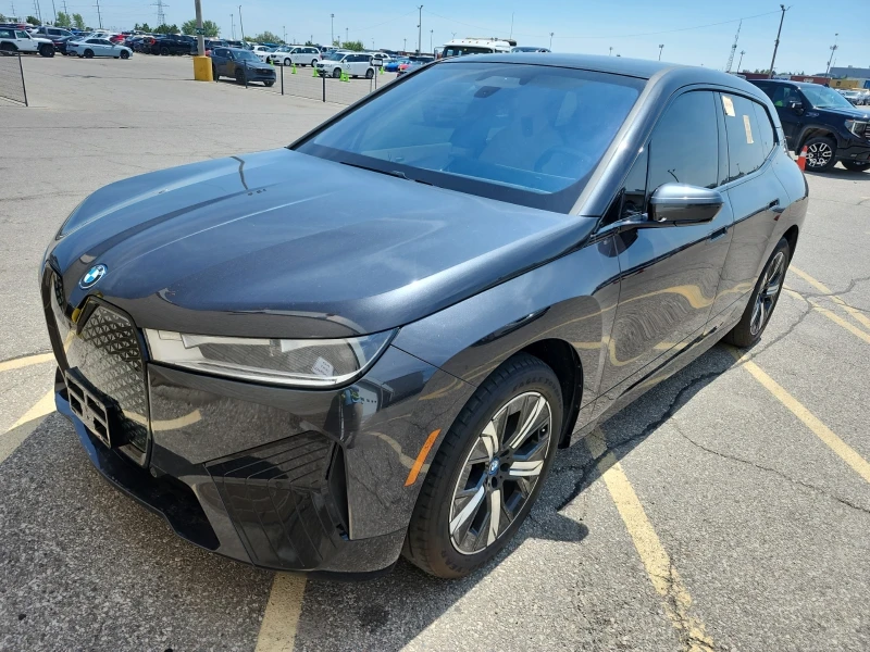 BMW iX AWD / Sky Lounge / Curved Display / - 26000 € / 50851.58 лв. - 95807075 1 | Car24.bg BMW iX AWD / Sky Lounge / Curved Display / - 26000 € / 50851.58 лв. - 95807075 1