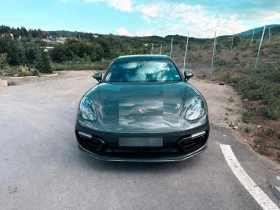Снимка Porsche Panamera