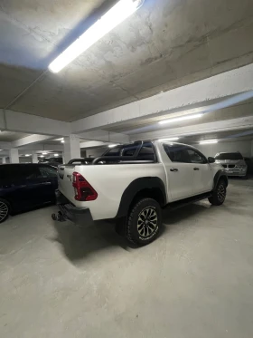Toyota Hilux GR/JBL/Камера/подгр/ГАРАНЦИЯ ДО 2034Г/ФУЛЛ!!! | Auto.bg — изображение 5 Toyota Hilux GR/JBL/Камера/подгр/ГАРАНЦИЯ ДО 2034Г/ФУЛЛ!!! | Auto.bg — изображение 5