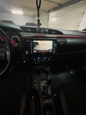 Toyota Hilux GR/JBL/Камера/подгр/ГАРАНЦИЯ ДО 2034Г/ФУЛЛ!!! | Auto.bg — изображение 17 Toyota Hilux GR/JBL/Камера/подгр/ГАРАНЦИЯ ДО 2034Г/ФУЛЛ!!! | Auto.bg — изображение 17