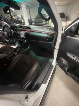 Toyota Hilux GR/JBL/Камера/подгр/ГАРАНЦИЯ ДО 2034Г/ФУЛЛ!!! | Auto.bg — изображение 12 Toyota Hilux GR/JBL/Камера/подгр/ГАРАНЦИЯ ДО 2034Г/ФУЛЛ!!! | Auto.bg — изображение 12