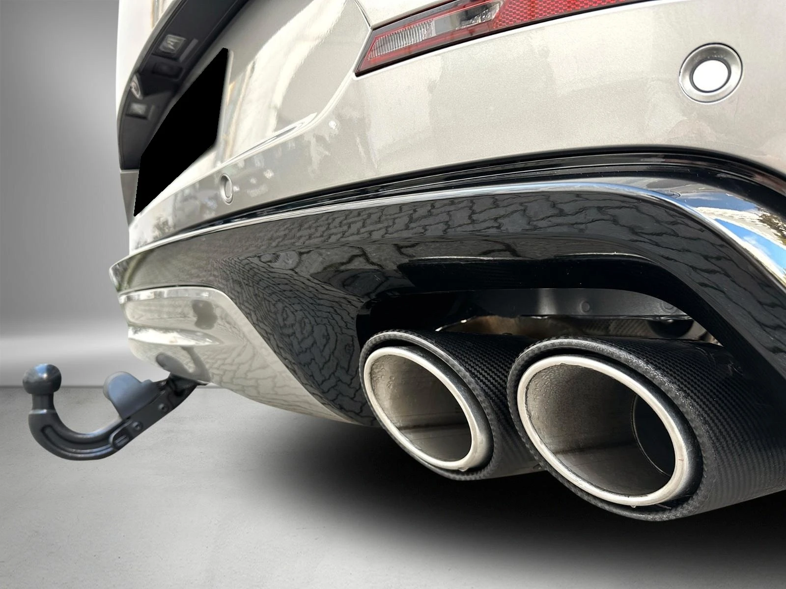 Land Rover Range Rover Sport P635 SV EDITION ONE/CARBON/MERIDIAN/HEAD UP/360/ - изображение 6 | Auto.bg Land Rover Range Rover Sport P635 SV EDITION ONE/CARBON/MERIDIAN/HEAD UP/360/ - изображение 6