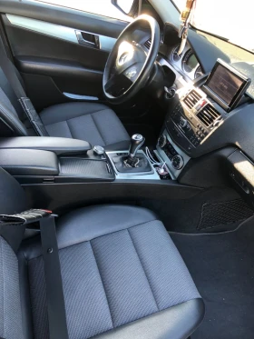 Mercedes-Benz C 320 W204 Avangarde Sport - 8300 € - 59720823 4 | Car24.bg Mercedes-Benz C 320 W204 Avangarde Sport - 8300 € - 59720823 4