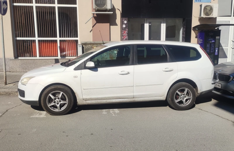 Ford Focus - 2400 € / 4693.99 лв. - 46351709 1 | Car24.bg Ford Focus - 2400 € / 4693.99 лв. - 46351709 1