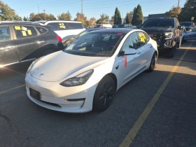 Снимка Tesla Model 3