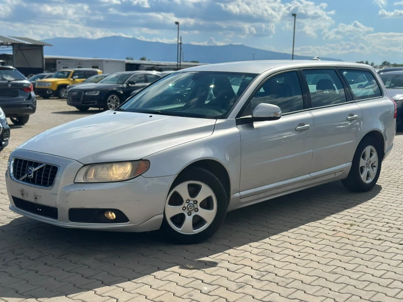 Volvo V70 / 2.4D / D5 / 163 HP / AUTOMAT / - 2700 € / 5280.74 лв. - 95764176 1 | Car24.bg Volvo V70 / 2.4D / D5 / 163 HP / AUTOMAT / - 2700 € / 5280.74 лв. - 95764176 1
