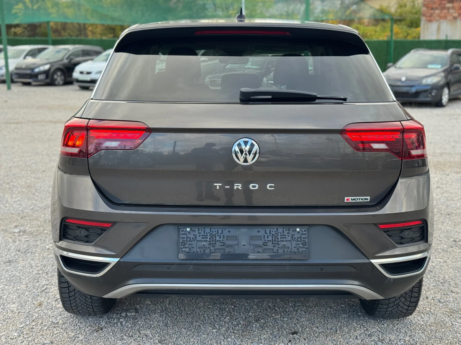 VW T-Roc Full Led, Digital, 4-Motion, Автомат, 150к.с - изображение 4 | Auto.bg VW T-Roc Full Led, Digital, 4-Motion, Автомат, 150к.с - изображение 4