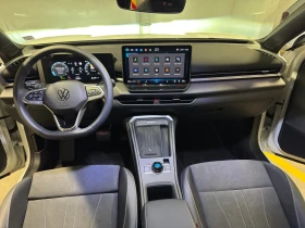 VW T-Roc - 32800 € / 64151.22 лв. - 63714405 5 | Car24.bg VW T-Roc - 32800 € / 64151.22 лв. - 63714405 5
