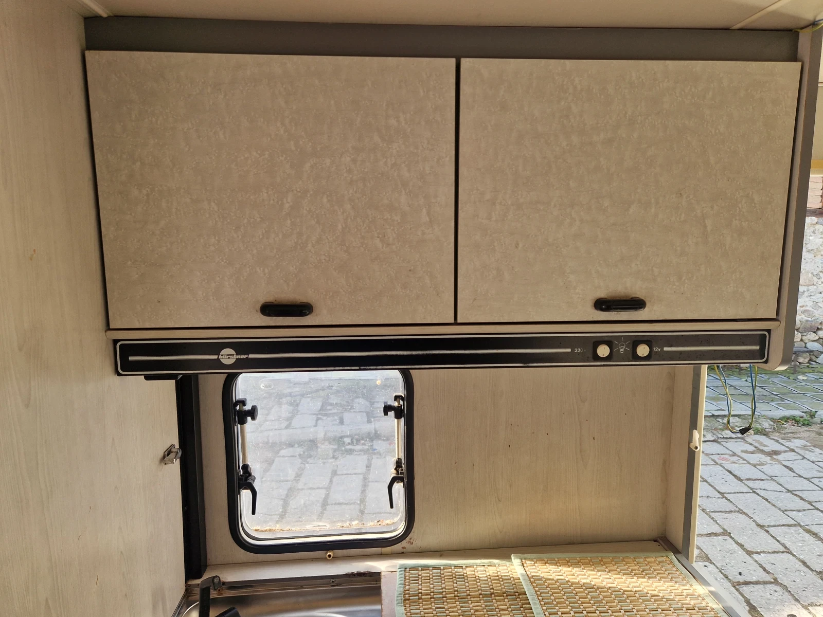 Каравана Burstner  - изображение 10 | Auto.bg Каравана Burstner  - изображение 10