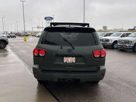 Toyota Sequoia * 5.7L 4WD * CARFAX * ОПЦИЯ ЗА ФИНАНСИРАНЕ | Auto.bg — изображение 4 Toyota Sequoia * 5.7L 4WD * CARFAX * ОПЦИЯ ЗА ФИНАНСИРАНЕ | Auto.bg — изображение 4