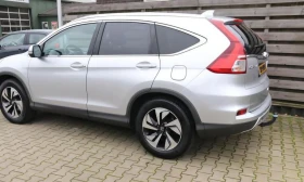Honda Cr-v 2.0 I-vtec Lifestyle 4x4 - 18850 € / 36867.40 лв. - 18437625 4 | Car24.bg Honda Cr-v 2.0 I-vtec Lifestyle 4x4 - 18850 € / 36867.40 лв. - 18437625 4