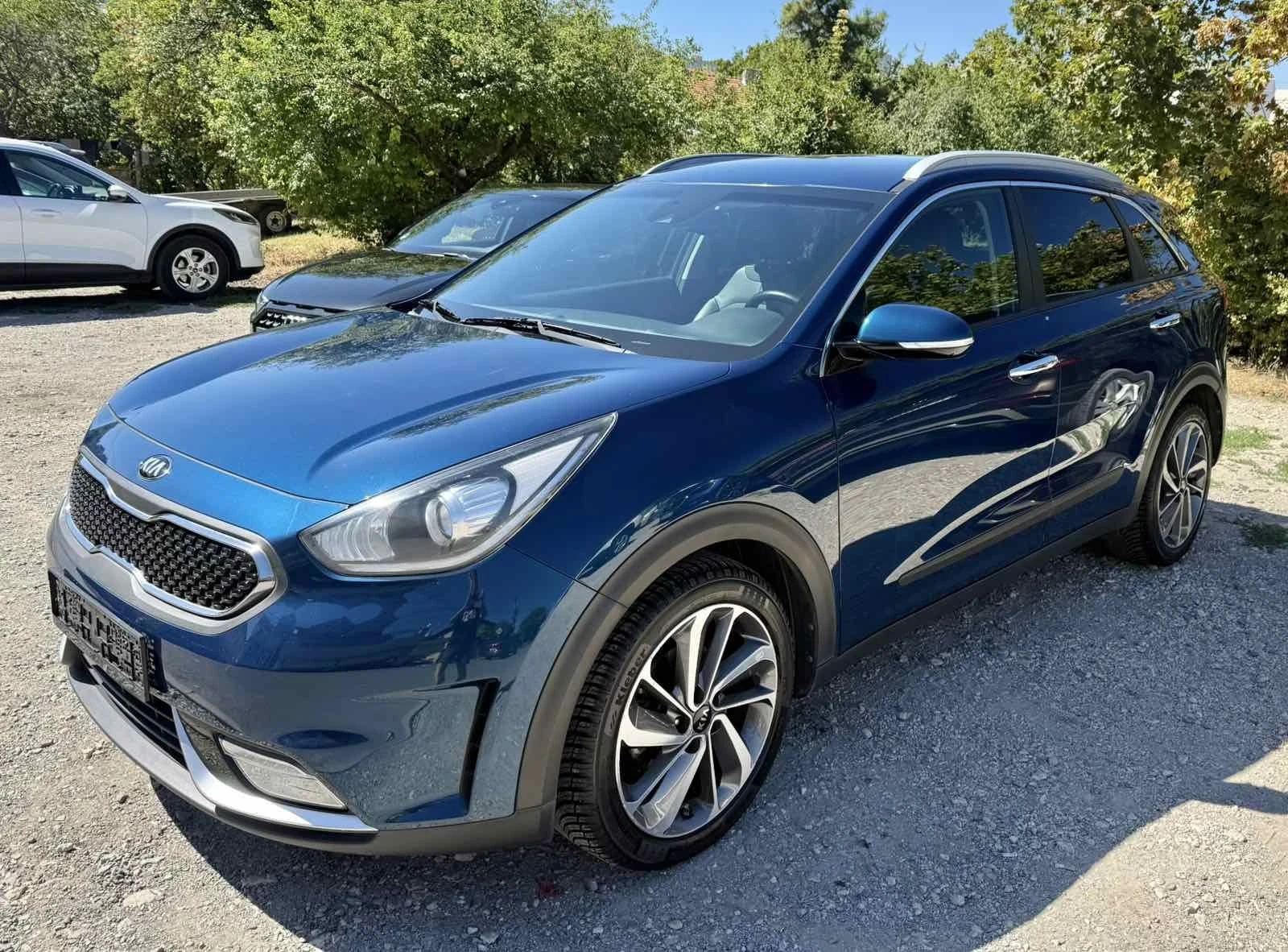 Kia Niro 1.6 i hybrid | Auto.bg — изображение 1 Kia Niro 1.6 i hybrid | Auto.bg — изображение 1