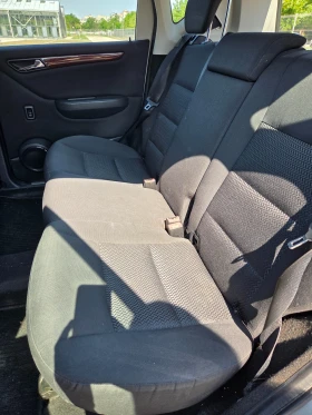 Mercedes-Benz A 180 - 2500 € / 4889.57 лв. - 43015178 8 | Car24.bg Mercedes-Benz A 180 - 2500 € / 4889.57 лв. - 43015178 8