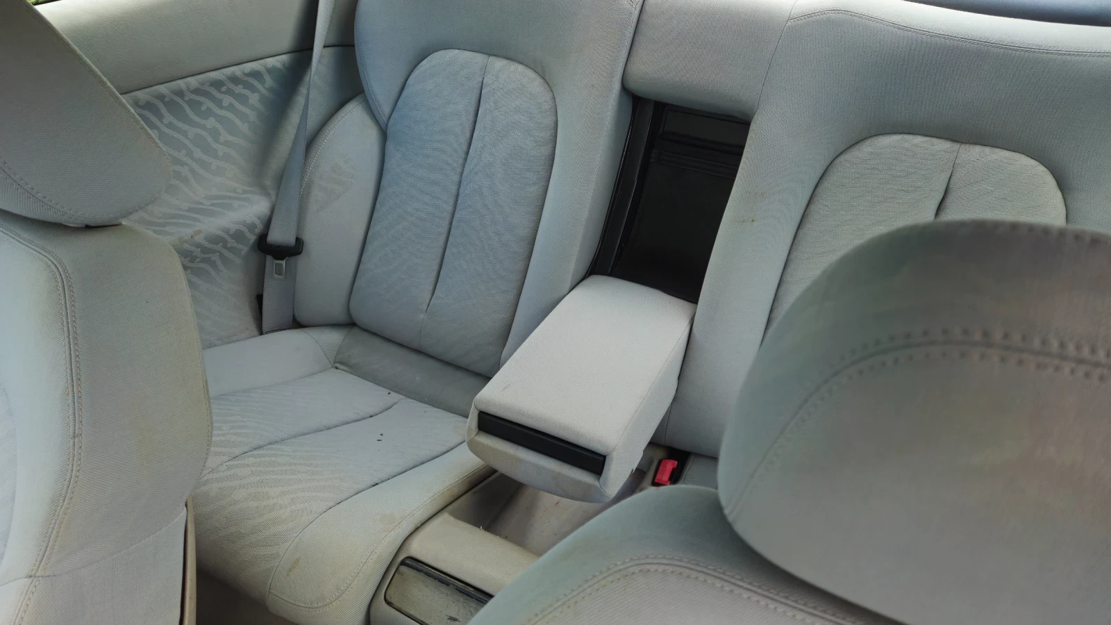 Mercedes-Benz CLK 2.0i/avtomat - изображение 7 | Auto.bg Mercedes-Benz CLK 2.0i/avtomat - изображение 7