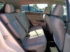 Kia Sportage LX - 16000 лв. / 8180.67 € - 30902903 9 | Car24.bg Kia Sportage LX - 16000 лв. / 8180.67 € - 30902903 9