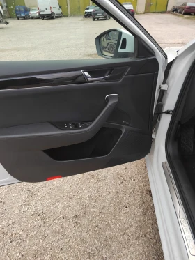 Skoda Superb Laurin & Klement IV - 20500 € / 40094.51 лв. - 75426716 8 | Car24.bg Skoda Superb Laurin & Klement IV - 20500 € / 40094.51 лв. - 75426716 8