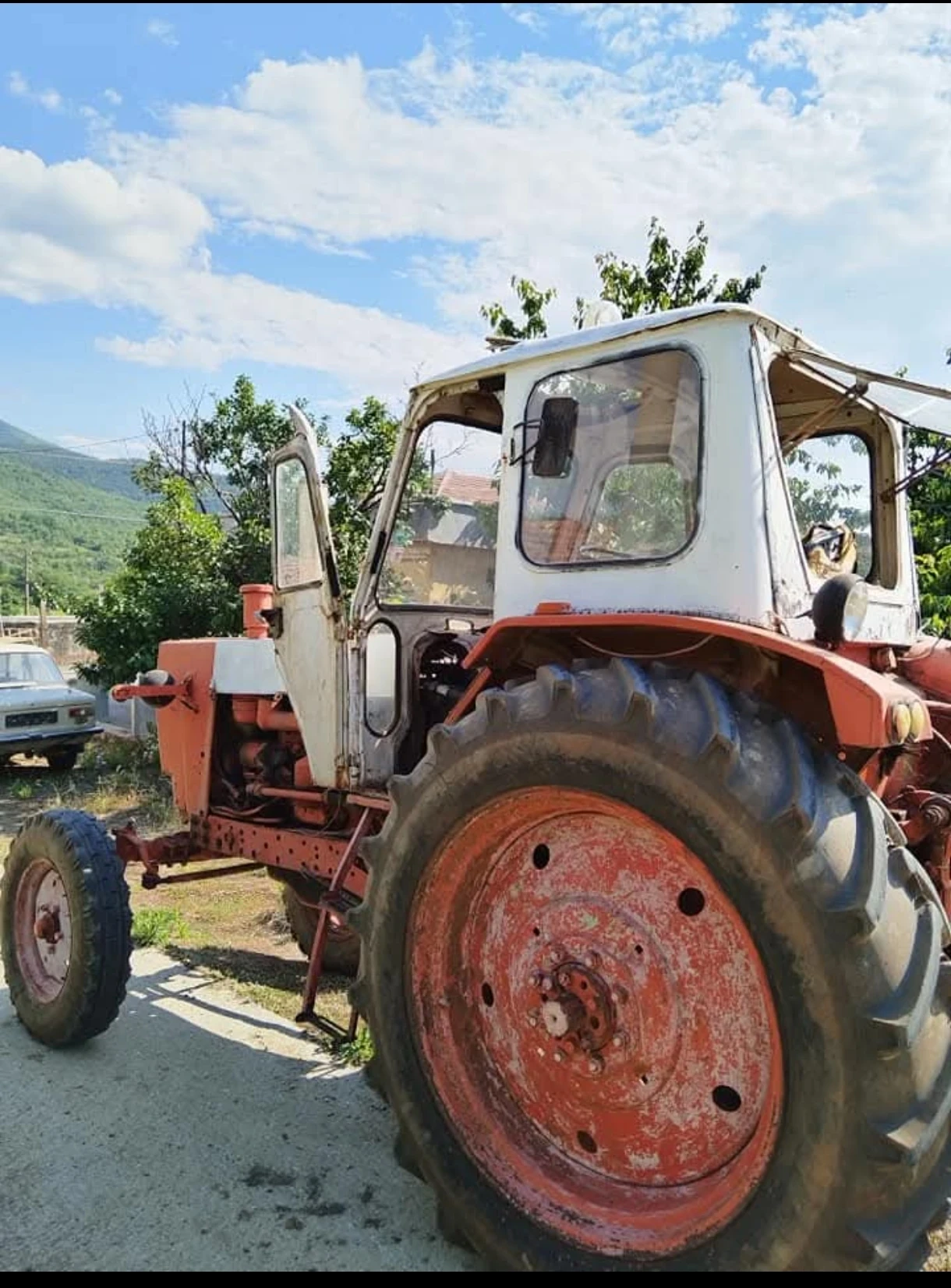 Трактор ЮМЗ  - изображение 4 | Auto.bg Трактор ЮМЗ  - изображение 4
