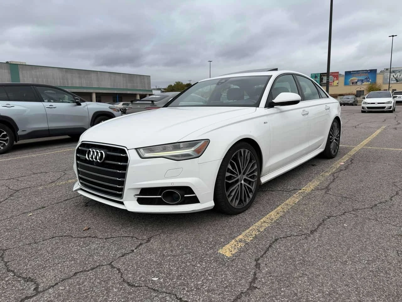 Audi A6 / ДИСТРОНИК / 360 / ОБДУХВАНЕ / МАСАЖИ / BOSE | Auto.bg — изображение 1 Audi A6 / ДИСТРОНИК / 360 / ОБДУХВАНЕ / МАСАЖИ / BOSE | Auto.bg — изображение 1