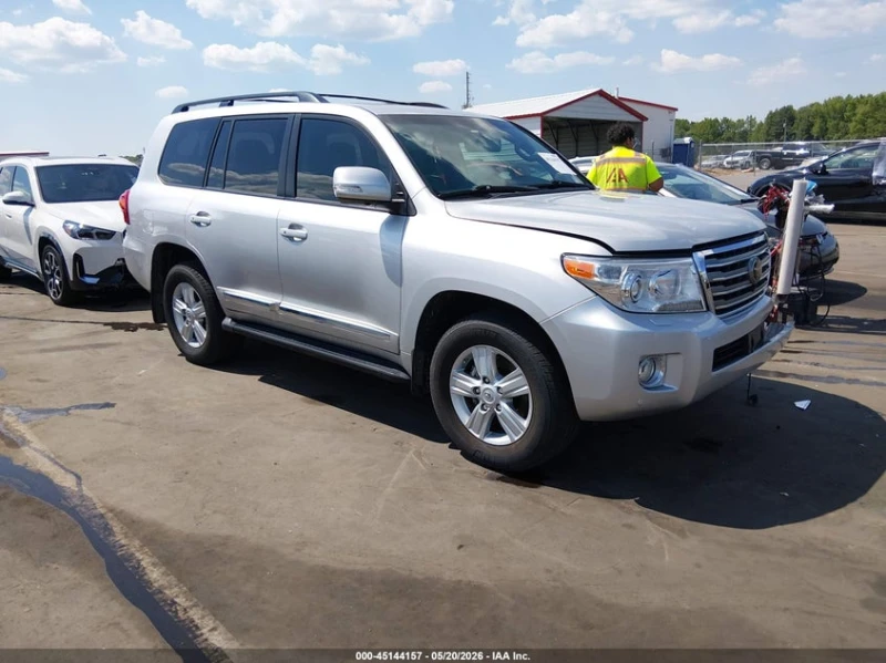 Toyota Land cruiser 2015 TOYOTA LAND CRUISER V8 - 26500 € / 51829.49 лв. - 56116301 1 | Car24.bg Toyota Land cruiser 2015 TOYOTA LAND CRUISER V8 - 26500 € / 51829.49 лв. - 56116301 1