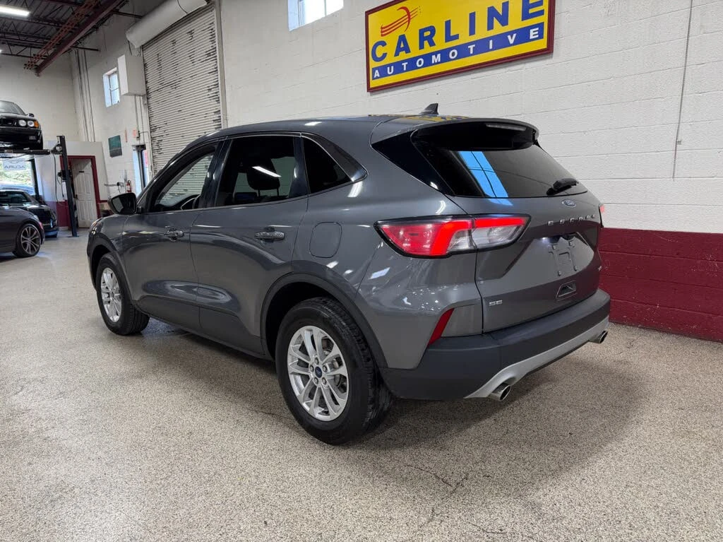 Ford Escape * АВТО КРЕДИТ* ЦЕНА ДО БГ * СЕРВИЗНА ИСТОРИЯ *  - изображение 5 | Auto.bg Ford Escape * АВТО КРЕДИТ* ЦЕНА ДО БГ * СЕРВИЗНА ИСТОРИЯ *  - изображение 5