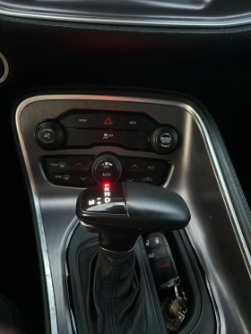 Dodge Challenger 3.6 Pentastar | Mobile.bg — малка снимка 15