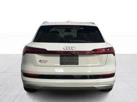 Audi E-Tron - 21500 € / 42050.35 лв. - 19158903 4 | Car24.bg Audi E-Tron - 21500 € / 42050.35 лв. - 19158903 4