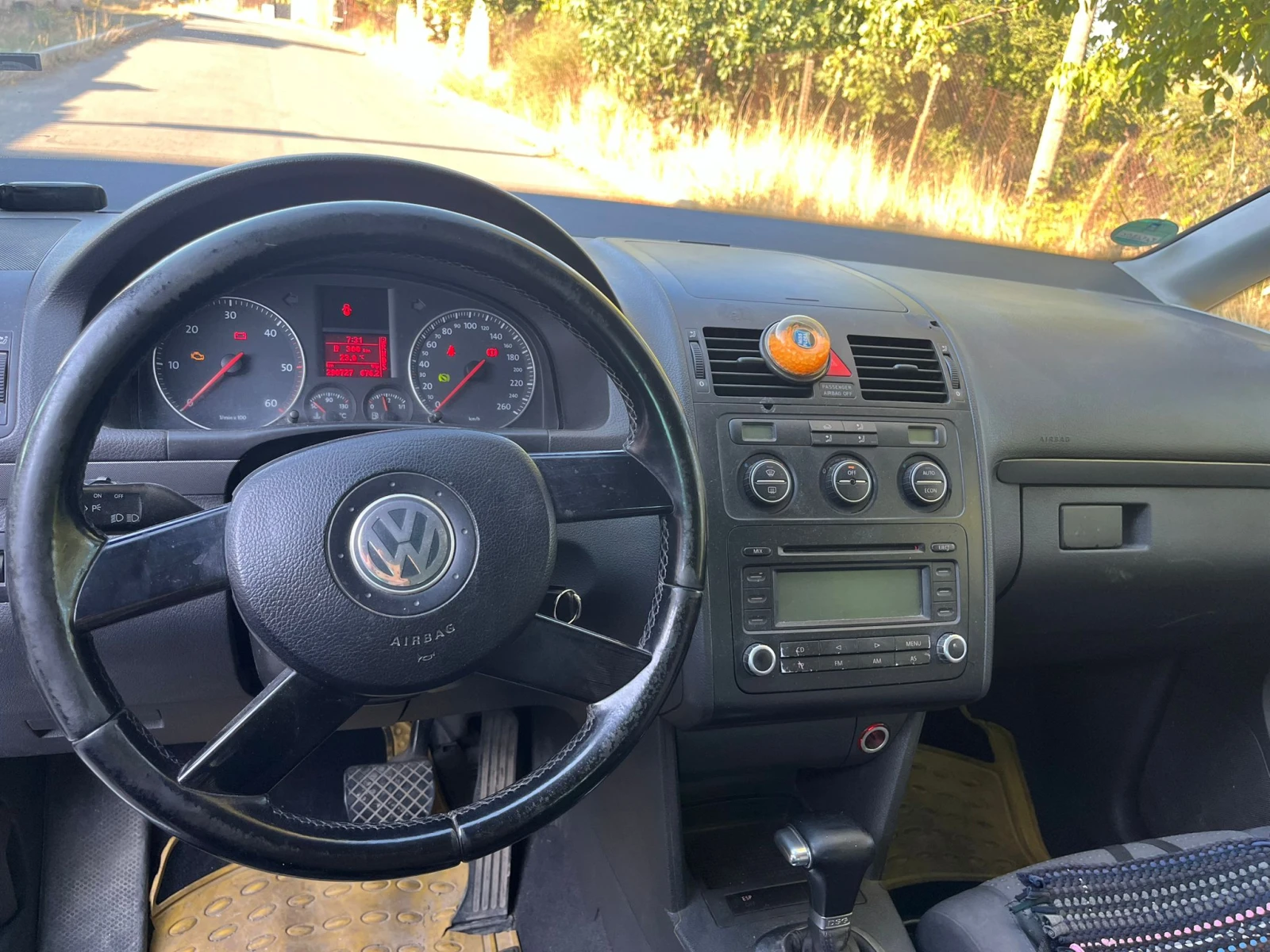 VW Touran  - изображение 7 | Auto.bg VW Touran  - изображение 7