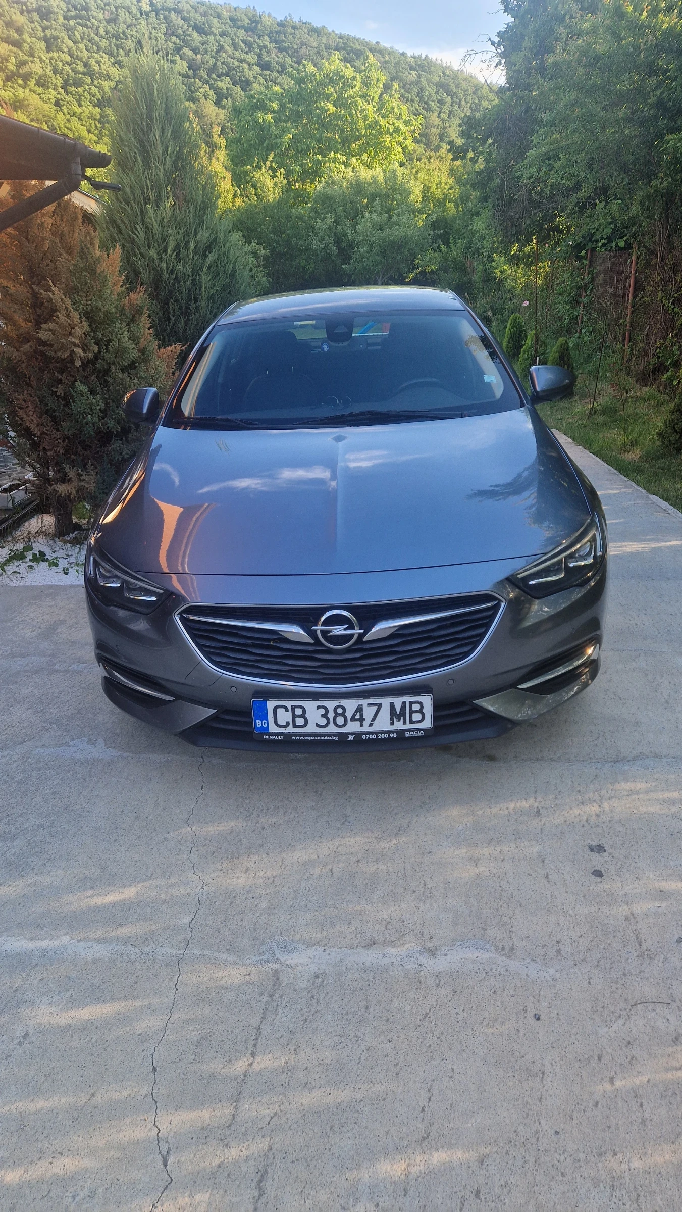 Opel Insignia Седан | Auto.bg — изображение 1 Opel Insignia Седан | Auto.bg — изображение 1