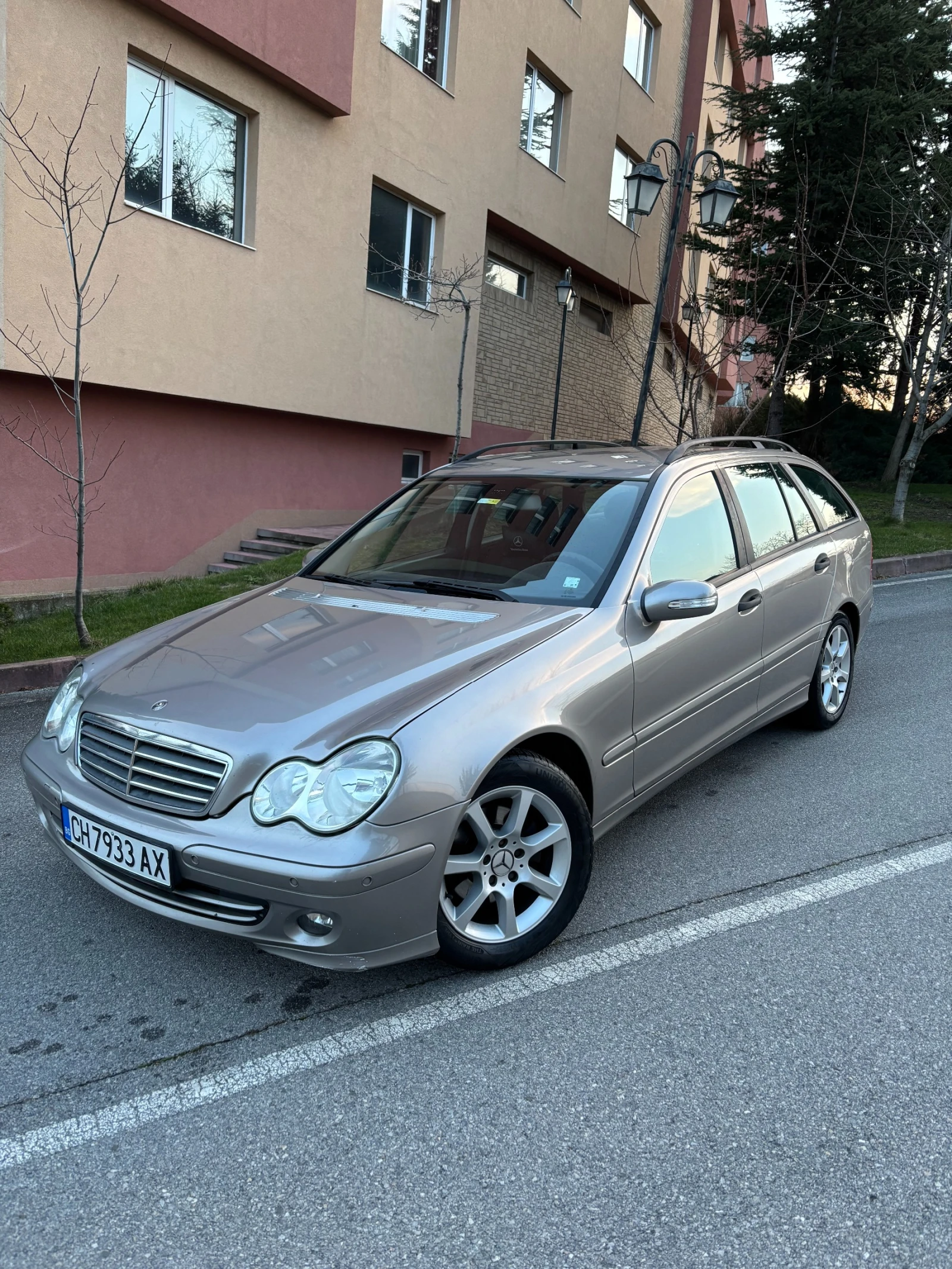 Mercedes-Benz C 220 undefined | Auto.bg — изображение 1 Mercedes-Benz C 220 undefined | Auto.bg — изображение 1