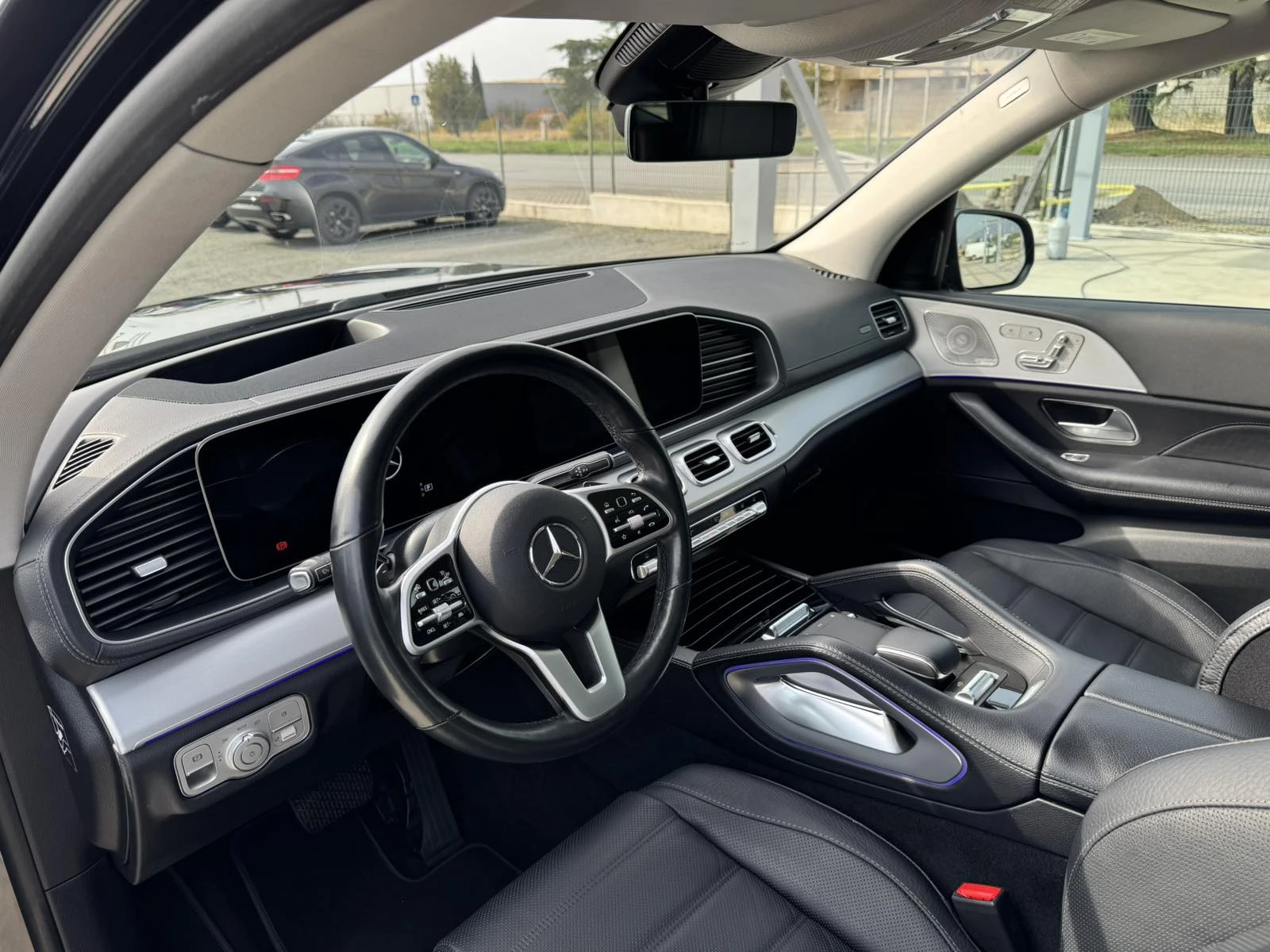 Mercedes-Benz GLS 400  d* 330ps* 4M* AMG Line* 7м* 3xTV* Night * 360*  - изображение 9 | Auto.bg Mercedes-Benz GLS 400  d* 330ps* 4M* AMG Line* 7м* 3xTV* Night * 360*  - изображение 9