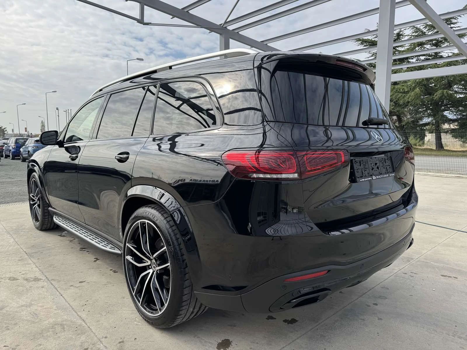 Mercedes-Benz GLS 400  d* 330ps* 4M* AMG Line* 7м* 3xTV* Night * 360*  - изображение 3 | Auto.bg Mercedes-Benz GLS 400  d* 330ps* 4M* AMG Line* 7м* 3xTV* Night * 360*  - изображение 3