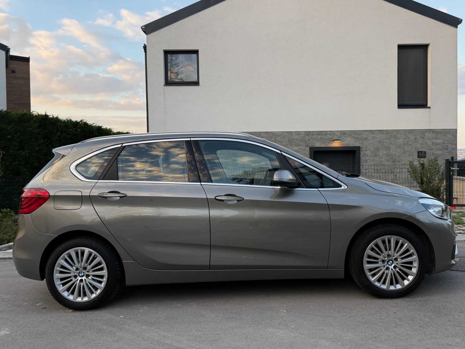 BMW 2 Active Tourer 220d - изображение 5 | Auto.bg BMW 2 Active Tourer 220d - изображение 5