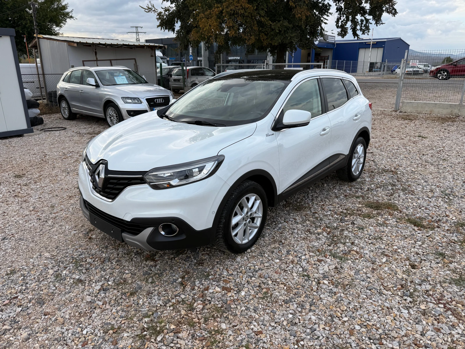 Renault Kadjar 1.5d/XMOD/AUTOMATIC/PANORAMA/FULL/EURO6 - изображение 5 | Auto.bg Renault Kadjar 1.5d/XMOD/AUTOMATIC/PANORAMA/FULL/EURO6 - изображение 5