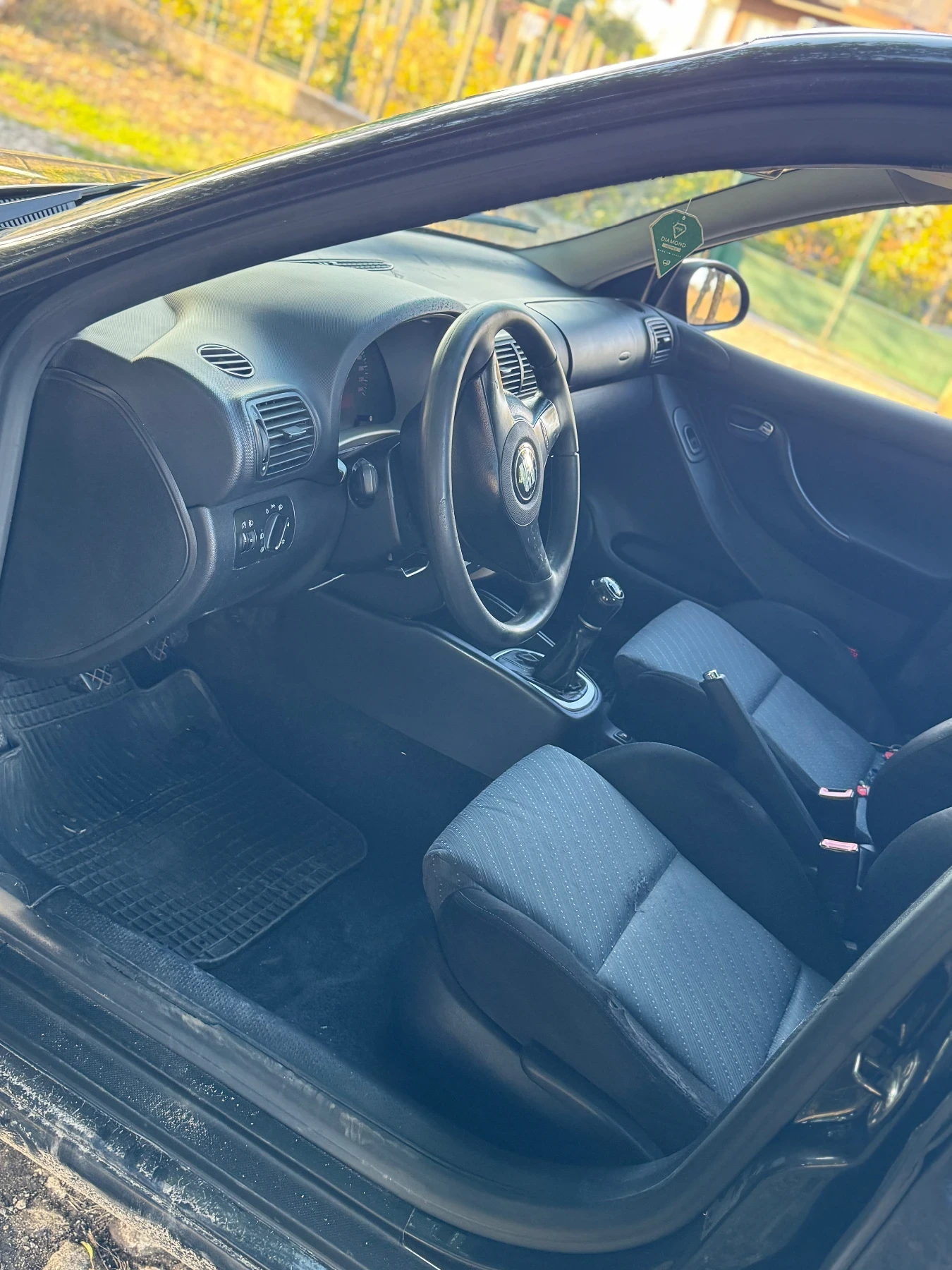 Seat Leon 1.9 TDI FR 131кс - изображение 5 | Auto.bg Seat Leon 1.9 TDI FR 131кс - изображение 5