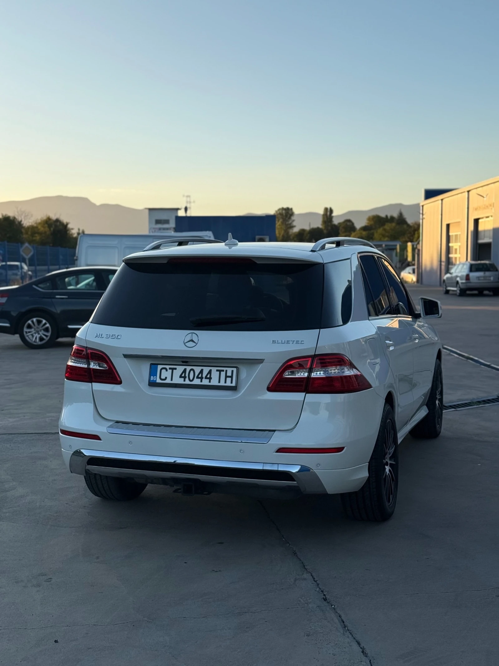 Mercedes-Benz ML 350 AMG LINE* FULL LED* INTELIGENT LIGHT SYSTEM - изображение 5 | Auto.bg Mercedes-Benz ML 350 AMG LINE* FULL LED* INTELIGENT LIGHT SYSTEM - изображение 5