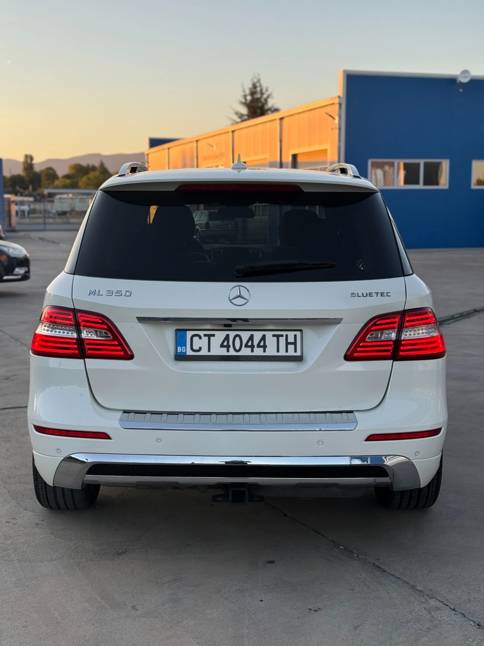 Mercedes-Benz ML 350 AMG LINE* FULL LED* INTELIGENT LIGHT SYSTEM - изображение 6 | Auto.bg Mercedes-Benz ML 350 AMG LINE* FULL LED* INTELIGENT LIGHT SYSTEM - изображение 6