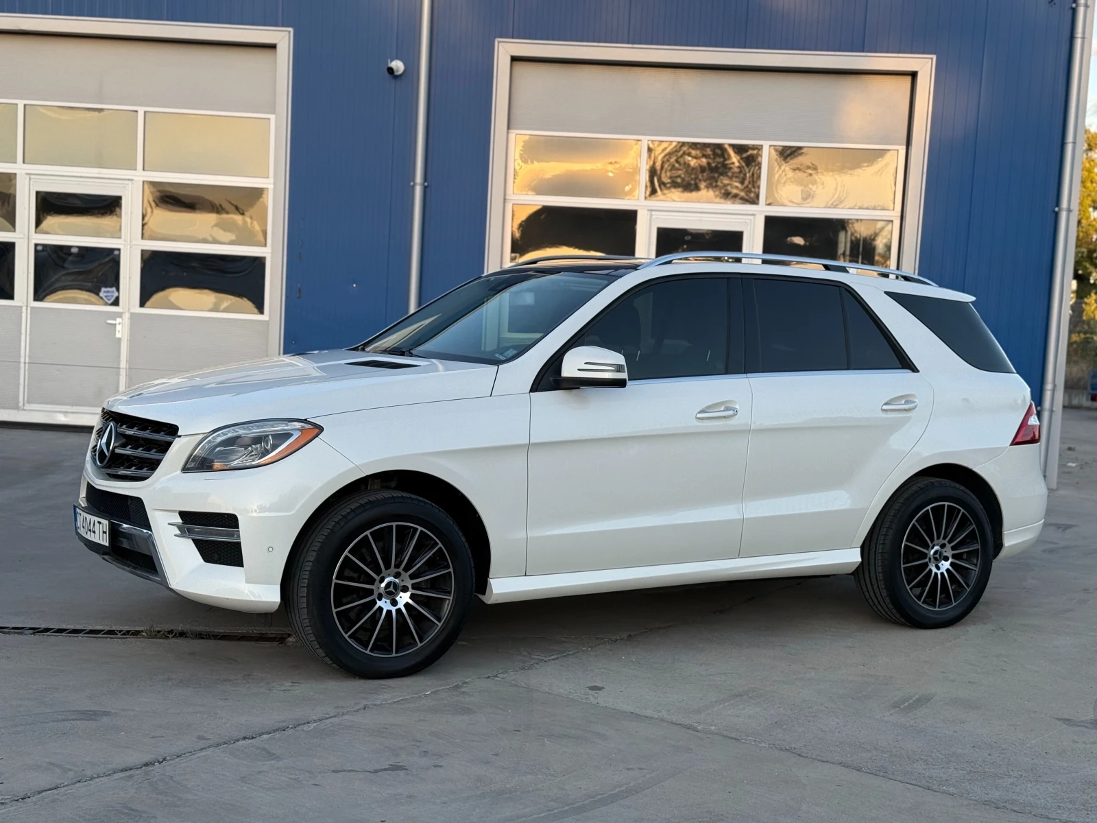 Mercedes-Benz ML 350 AMG LINE* FULL LED* INTELIGENT LIGHT SYSTEM - изображение 4 | Auto.bg Mercedes-Benz ML 350 AMG LINE* FULL LED* INTELIGENT LIGHT SYSTEM - изображение 4