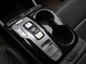 Hyundai Tucson D2.0 2WD/ КАМЕРА/ КОЖА/ ЛЕЙН АСИСТ - 16400 € - 17853370 9 | Car24.bg Hyundai Tucson D2.0 2WD/ КАМЕРА/ КОЖА/ ЛЕЙН АСИСТ - 16400 € - 17853370 9
