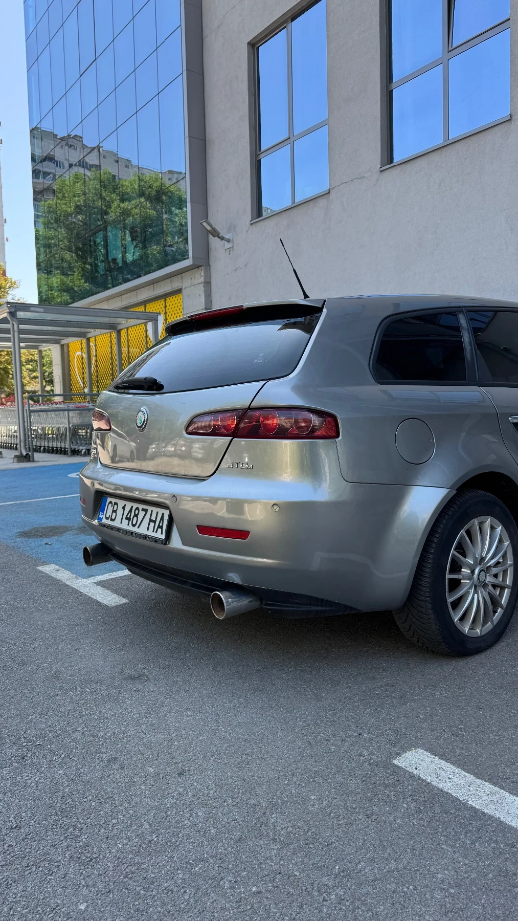 Alfa Romeo 159 sportwagon 1.9JTD/150кс/NAVI - изображение 6 | Auto.bg Alfa Romeo 159 sportwagon 1.9JTD/150кс/NAVI - изображение 6