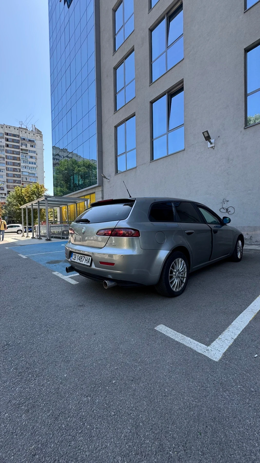 Alfa Romeo 159 sportwagon 1.9JTD/150кс/NAVI - изображение 5 | Auto.bg Alfa Romeo 159 sportwagon 1.9JTD/150кс/NAVI - изображение 5